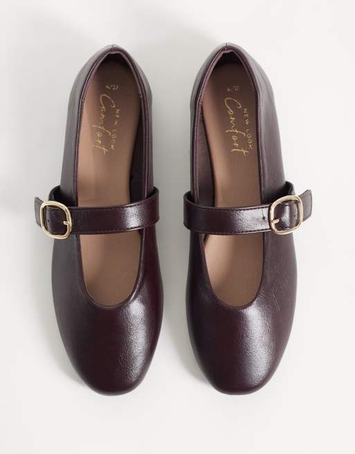 New Look faux leather Mary Jane ballet flat in dark burgundy, 2 of 4