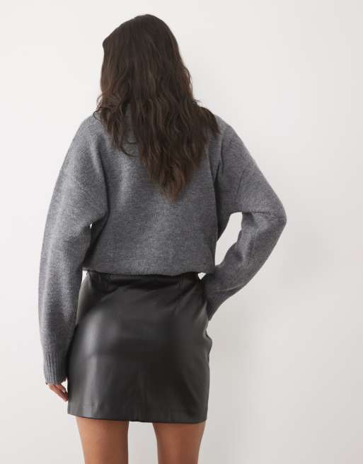 New Look faux leather mini skirt in black, 3 of 5