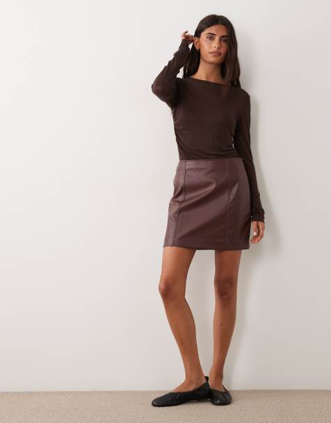 New Look faux leather mini skirt in dark brown - view 1