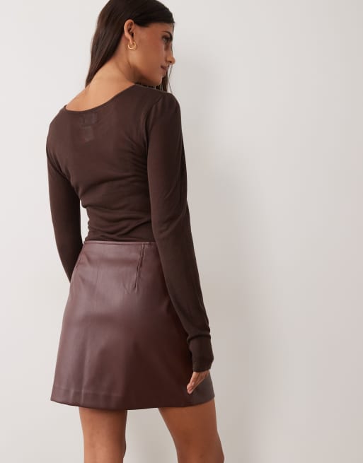 New Look faux leather mini skirt in dark brown, 5 of 5