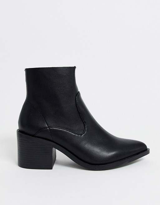 New Look faux leather pointed block heeled boots in black