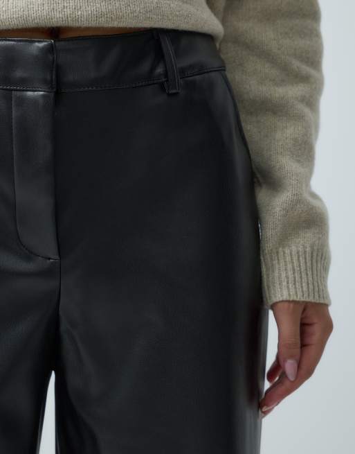 New Look faux leather wide leg pants in black, 4 of 5