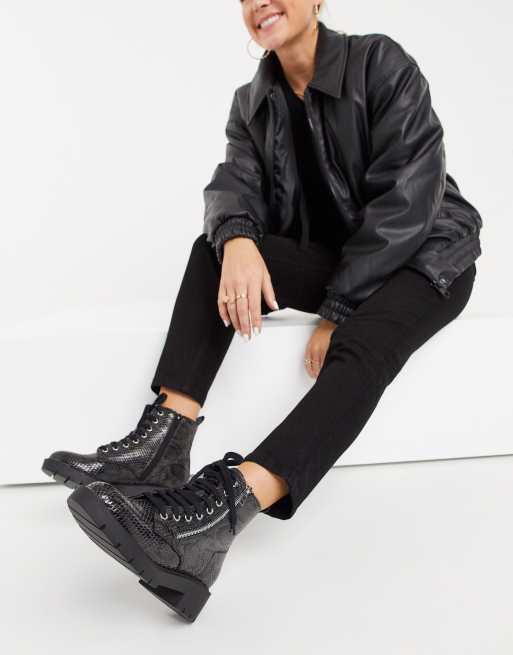 New Look faux snake lace up flat chunky boots in black, 3 of 4
