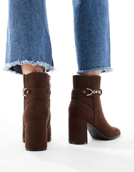 New Look faux-suede buckle heeled boots in brown, 4 of 4