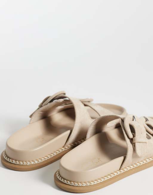 New Look faux suede double strap buckle sandals in light brown, 4 of 4