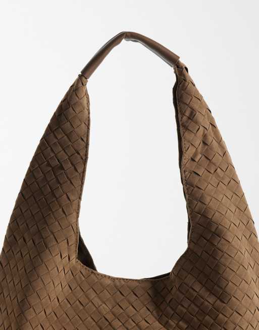 New Look faux suede weave slouch bag in camel, 3 of 4
