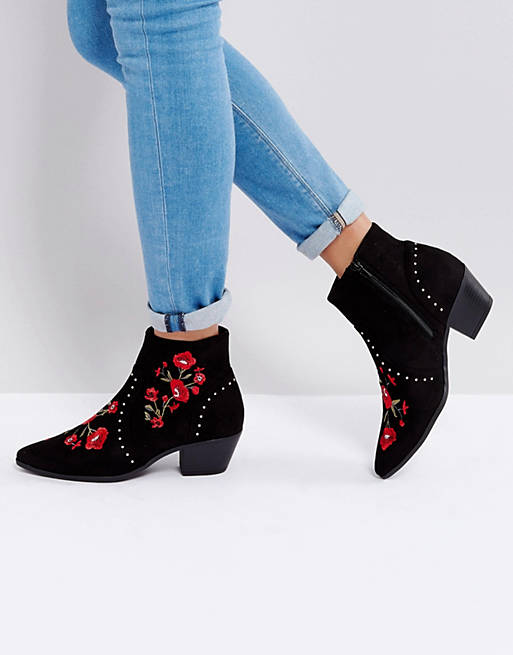 New Look Festival Rose Embroidered Ankle Boots