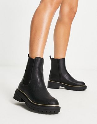 New Look flat chunky chelsea boot with chain detail in black