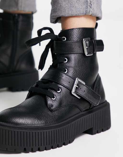 New look chunky flatform lace up flat store boot in black