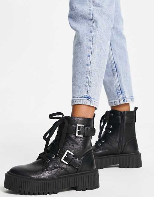 New look lace up chunky flat boot in black best sale