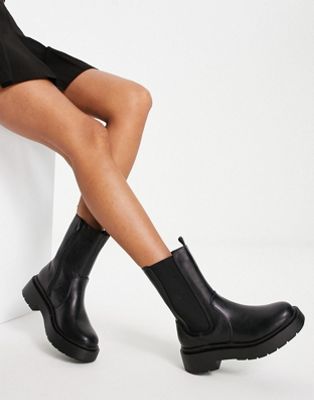 New Look flat chunky high ankle chelsea boot in black