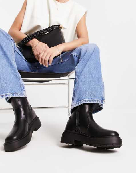 Black boots best sale new look sale