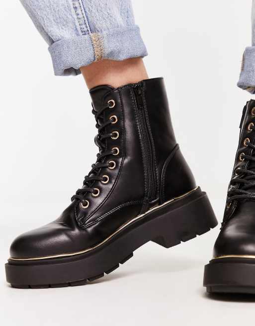 ルック New Look flat chunky flatform lace up boot in black