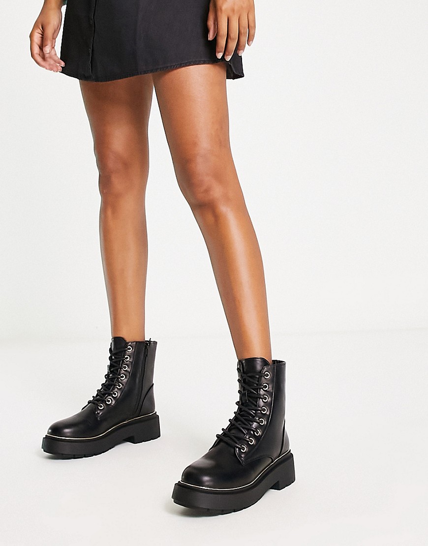 flat chunky lace up boot in black