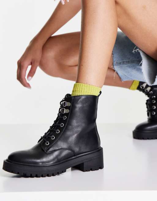 Combat boots new look hotsell