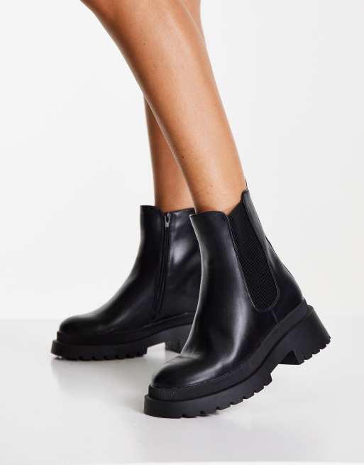 Creek Kong Lear Narkoman New Look flat high ankle chunky chelsea boot in black | ASOS