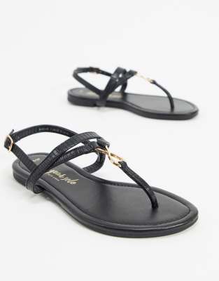 new look black flip flops