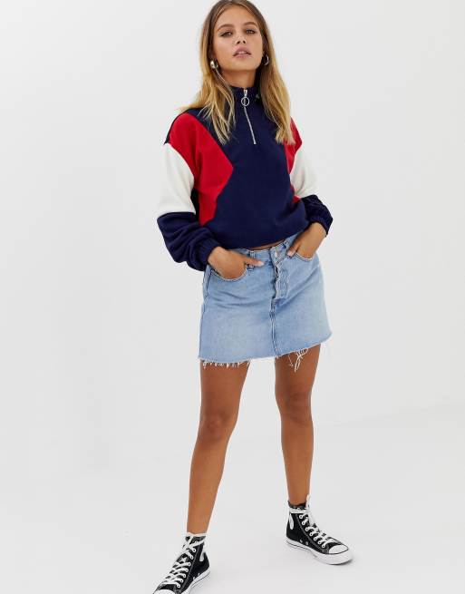 New Look – Fleecepullover mit kurzem Reißverschluss und Colourblock-Design, 4 von 4