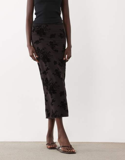 New Look flocked mesh midi skirt in black, 2 of 5