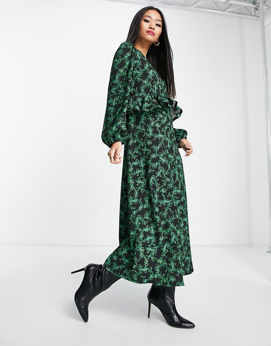 New Look floral crinkle midi dress with ruffle detail in green
