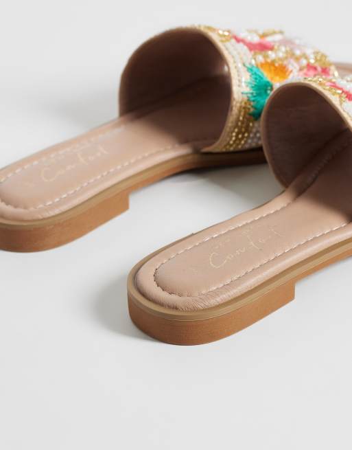 New Look floral embroidered flat sandals in multicoloured, 4 of 4