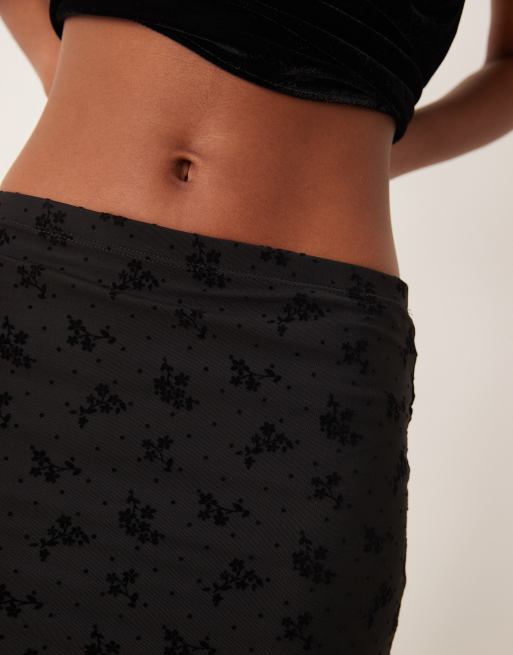 New Look floral flocked mesh midi in black