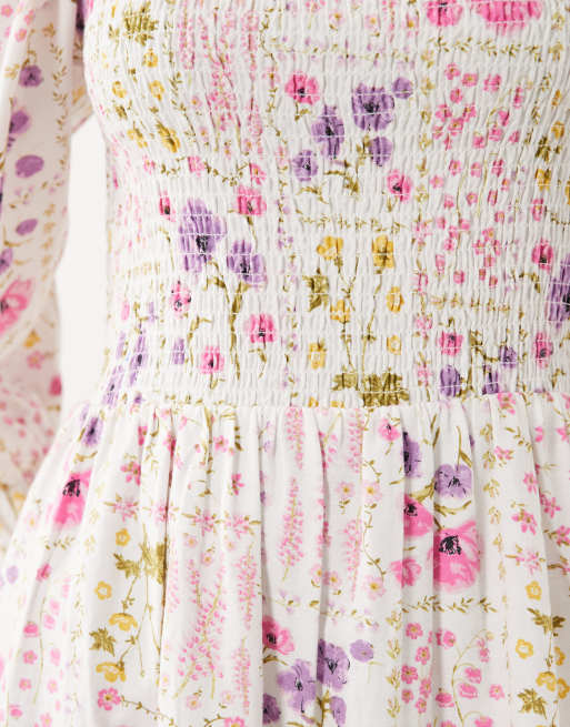New Look floral shirred midi dress in cream, 3 of 4