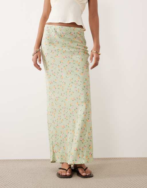 New Look floral spun bias midi skirt in green, 2 of 5