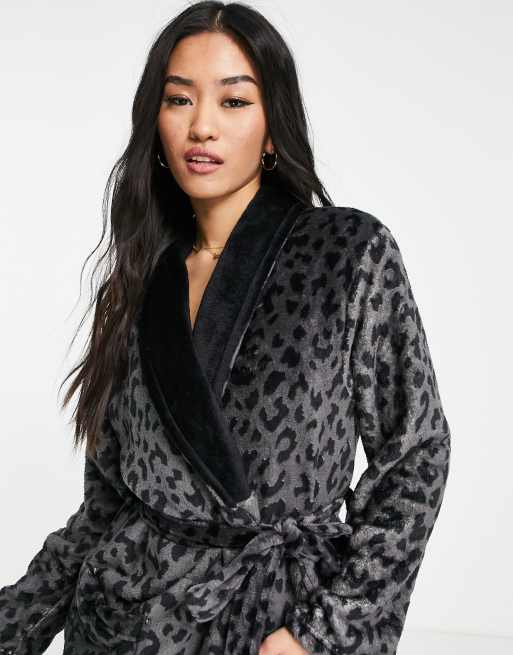 Look discount robe leopard