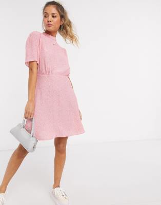 pink flutter sleeve dress