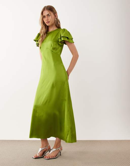 New Look flutter sleeve satin midi dress in light green | ASOS