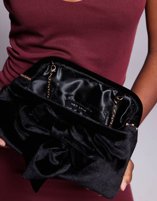New Look - Fluwelen clutch tas met strik in zwart, 4 van 4