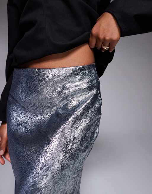 New Look foil metallic satin midi skirt in silver, 5 of 5