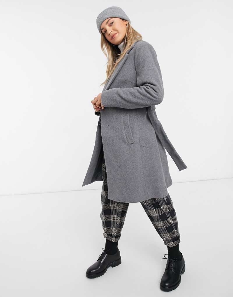 New Look – Formeller Mantel mit Gürtel in Grau - www.grazioes-sport.de