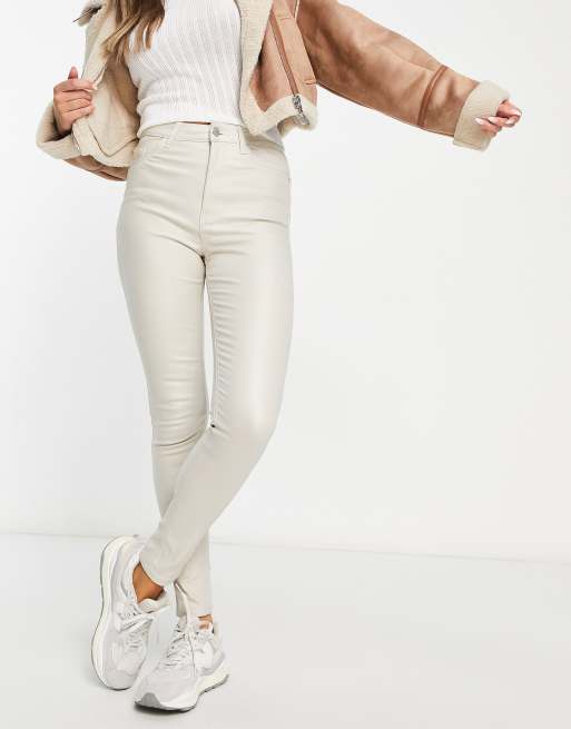 New Look - Formgivende og højtaljede super skinny-jeans i råhvid med høj talje og belægning