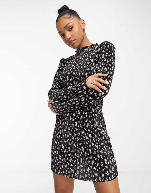 Black floral printed bell sleeve maxi dress new deals look