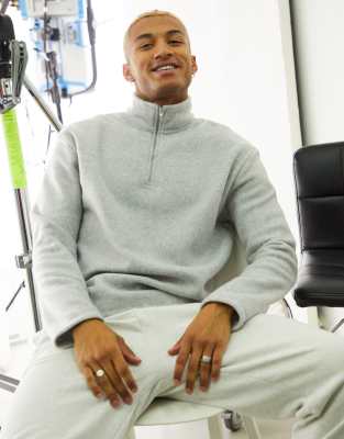 mens hoodies and sweatshirts sale