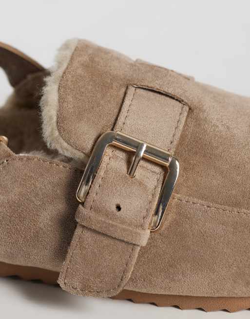 New Look fur lined mule in beige, 3 of 4