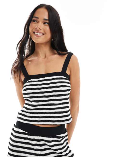 New Look - Gebreid hemdje met strepen in zwart, deel van co-ord set