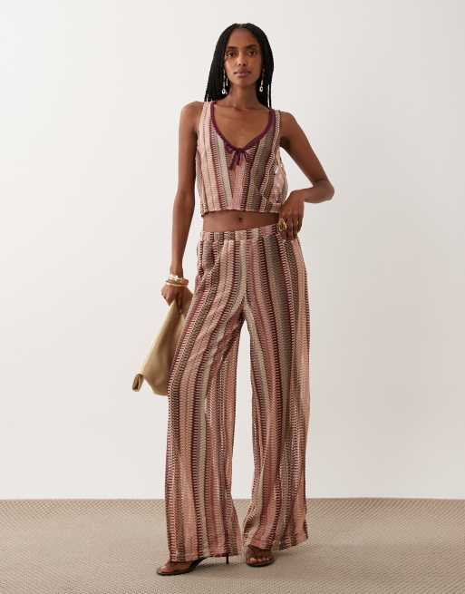 New Look - Gehaakte gestreepte broek in roze, deel van co-ord set, 2 van 5
