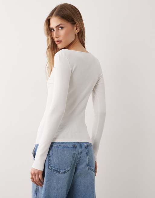 New Look - Gehaakte top met knoopsluiting en lange mouwen in wit , 2 van 4