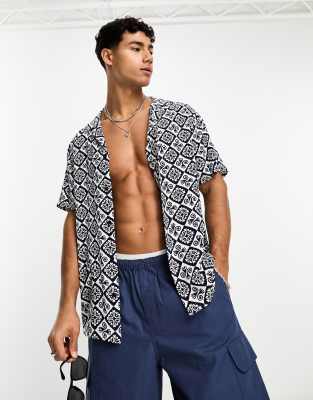 New Look geo tile print revere collar shirt in navy 