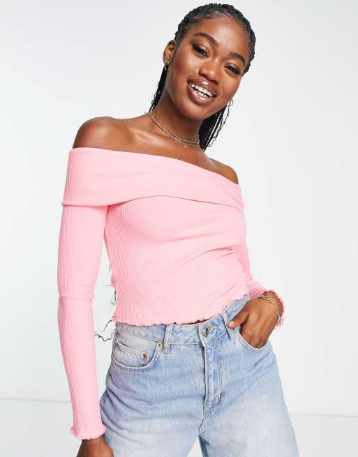 New Look – Geripptes, langärmliges Oberteil in leuchtendem Rosa mit schulterfreiem Carmen-Ausschnitt