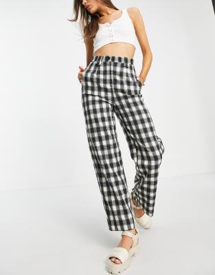 New Look - Geruite broek met rechte pijpen in gebroken wit | ASOS