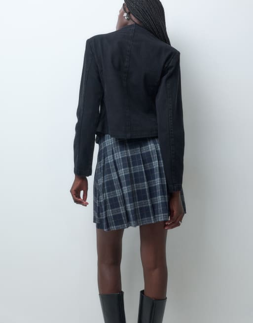 New Look geruite geplooide minirok in zwart, 3 van 5