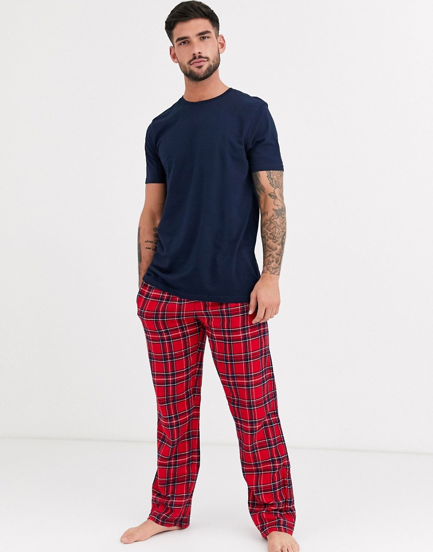 New Look - Geruite loungeset van T-shirt met korte mouwen en joggingbroek in marineblauw