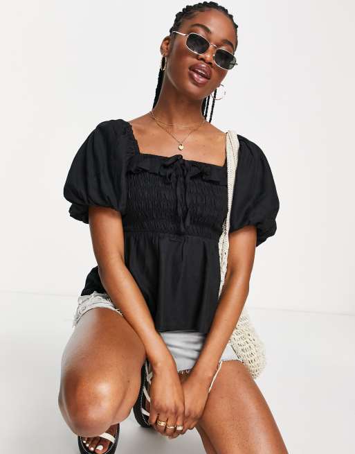 New Look - Gesmokte top met pofmouwen in zwart