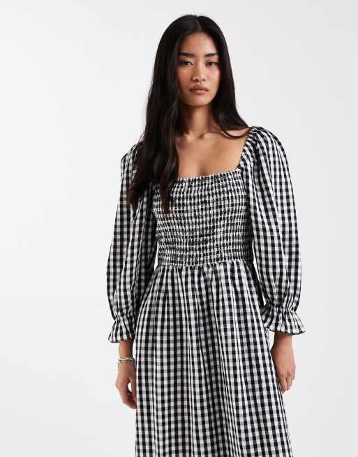 New Look – Gesmoktes Midikleid im Milchmädchen-Stil mit schwarzem Vichy-Karo , 2 von 4