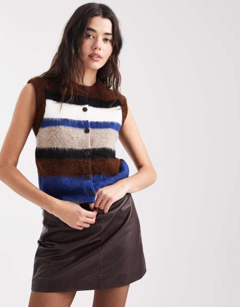 New Look - Gestreept geborsteld gebreid gilet in bruin - view 1