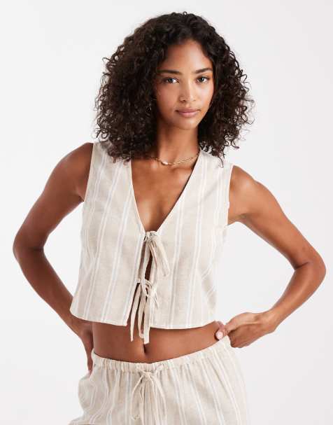 New Look - Gestreepte gilet met gestrikte voorkant in crème - view 1